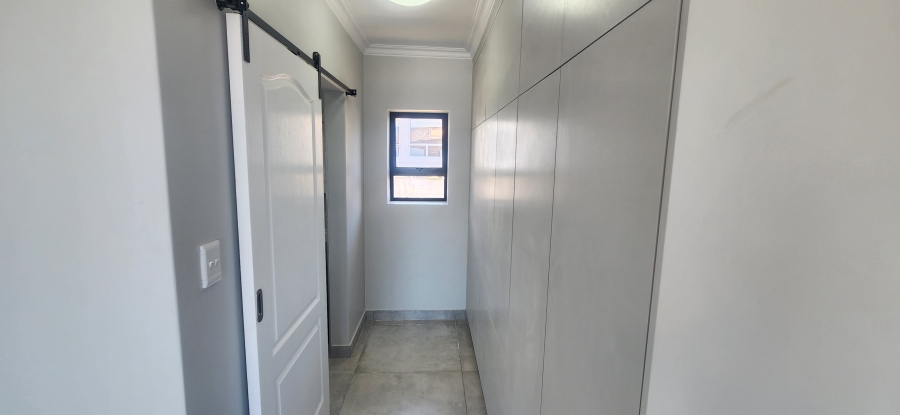 6 Bedroom Property for Sale in Dana Bay Western Cape